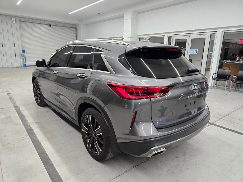 Used 2022 INFINITI QX50 Luxe w/ Appearance Package image 4