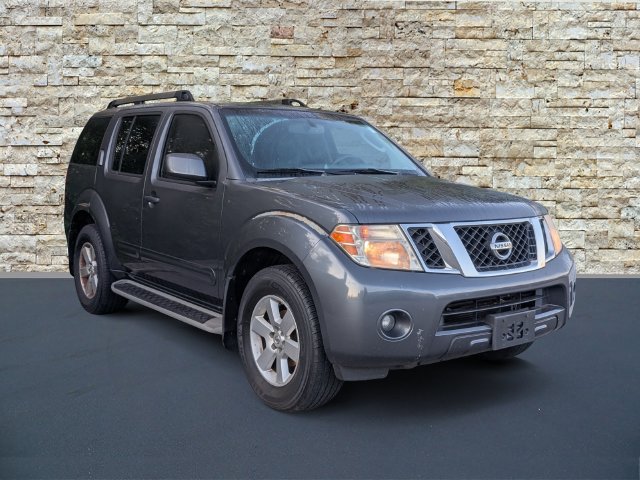 Used 2011 Nissan Pathfinder SV AWD/4WD image 1