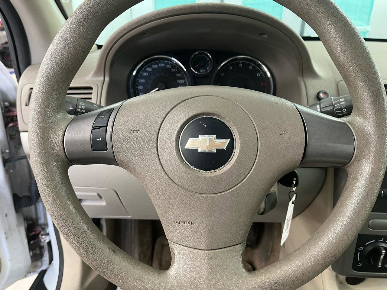 Used 2007 Chevrolet Cobalt LS w/ Enhanced Safety Package image 9