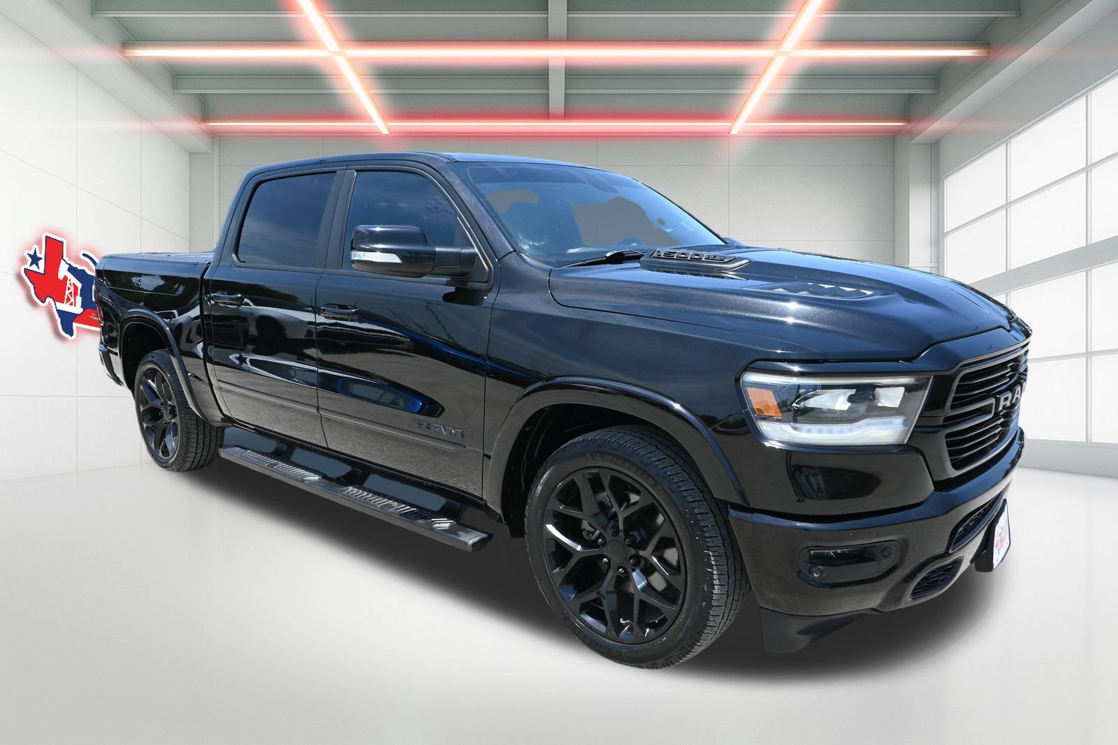 Used 2019 RAM 1500 Laramie RWD image 4