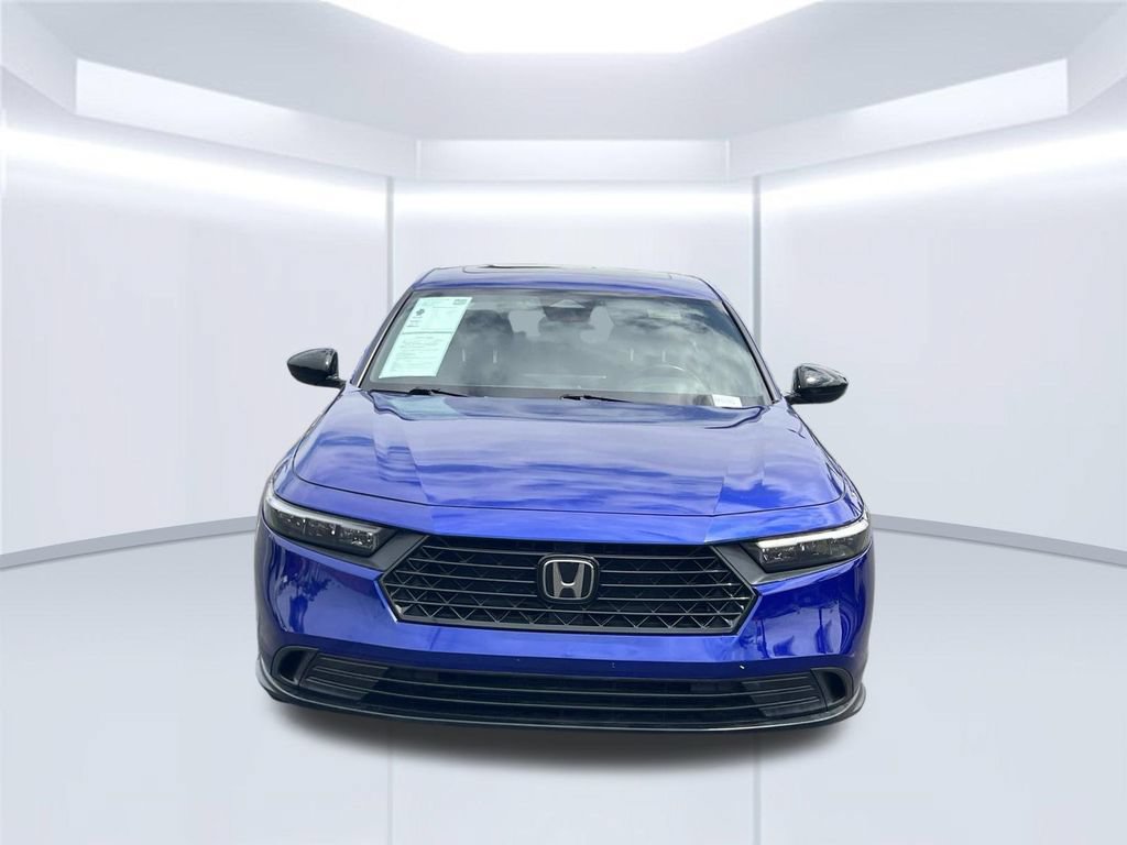 Used 2024 Honda Accord Sport image 4