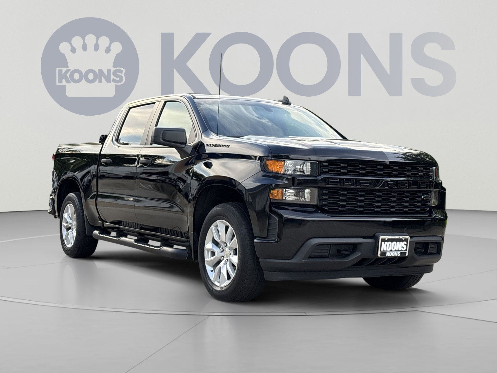 Used 2021 Chevrolet Silverado 1500 Custom w/ LPO, Dark Essentials Package AWD/4WD image 10