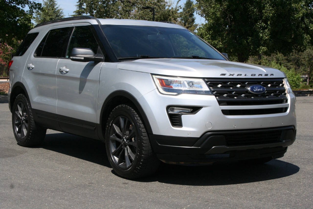 Used 2018 Ford Explorer XLT w/ Equipment Group 202A