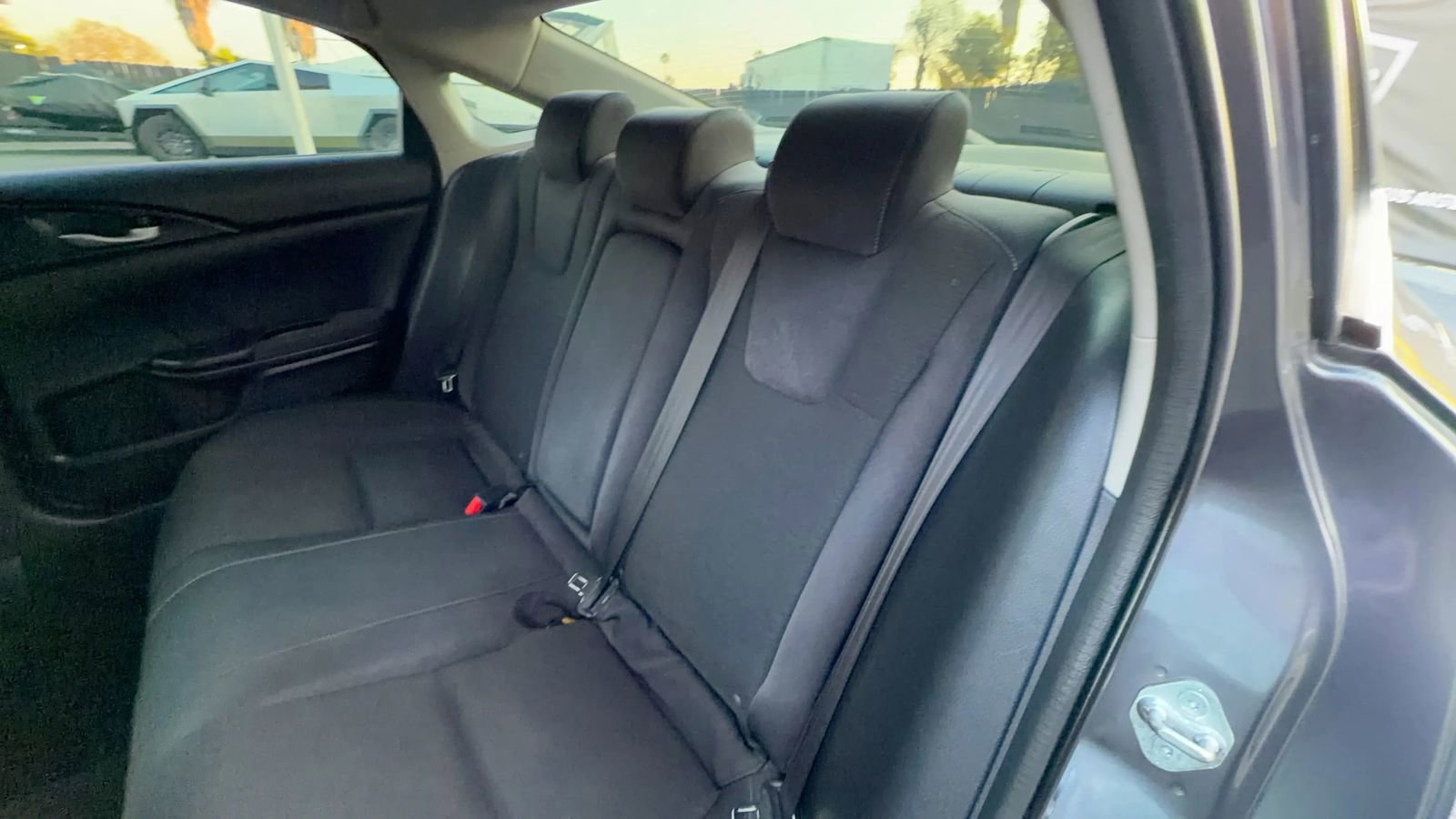 Used 2021 Honda Insight EX image 33