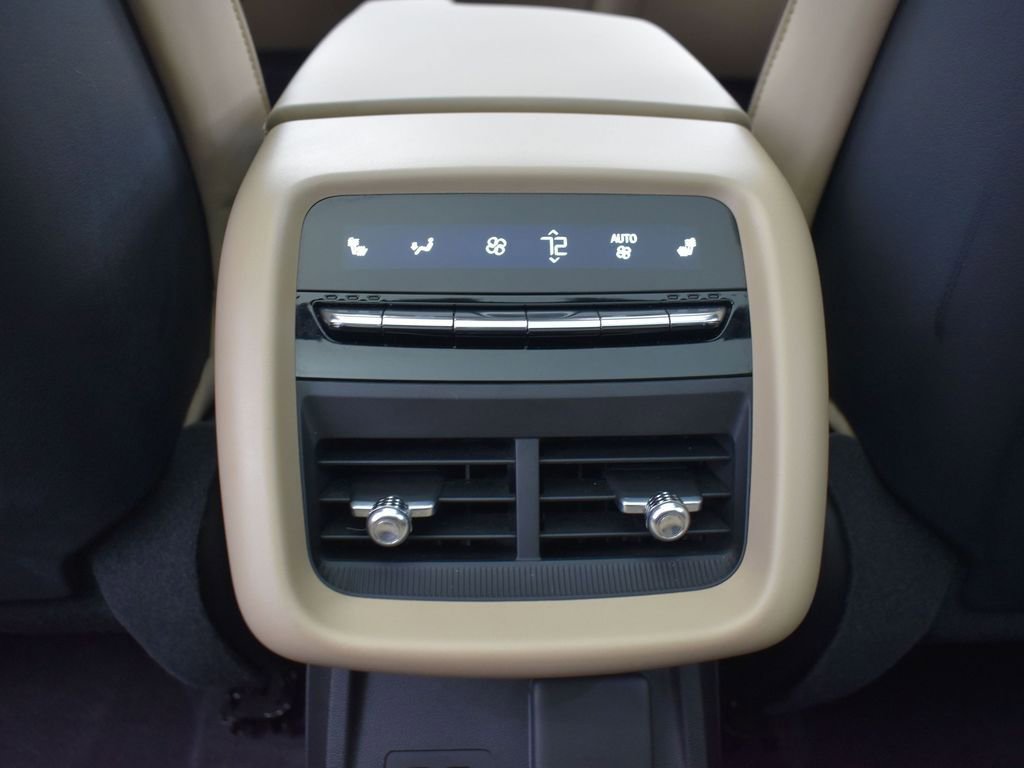 Certified 2024 Cadillac Lyriq Sport w/ Nappa Leather Package image 27