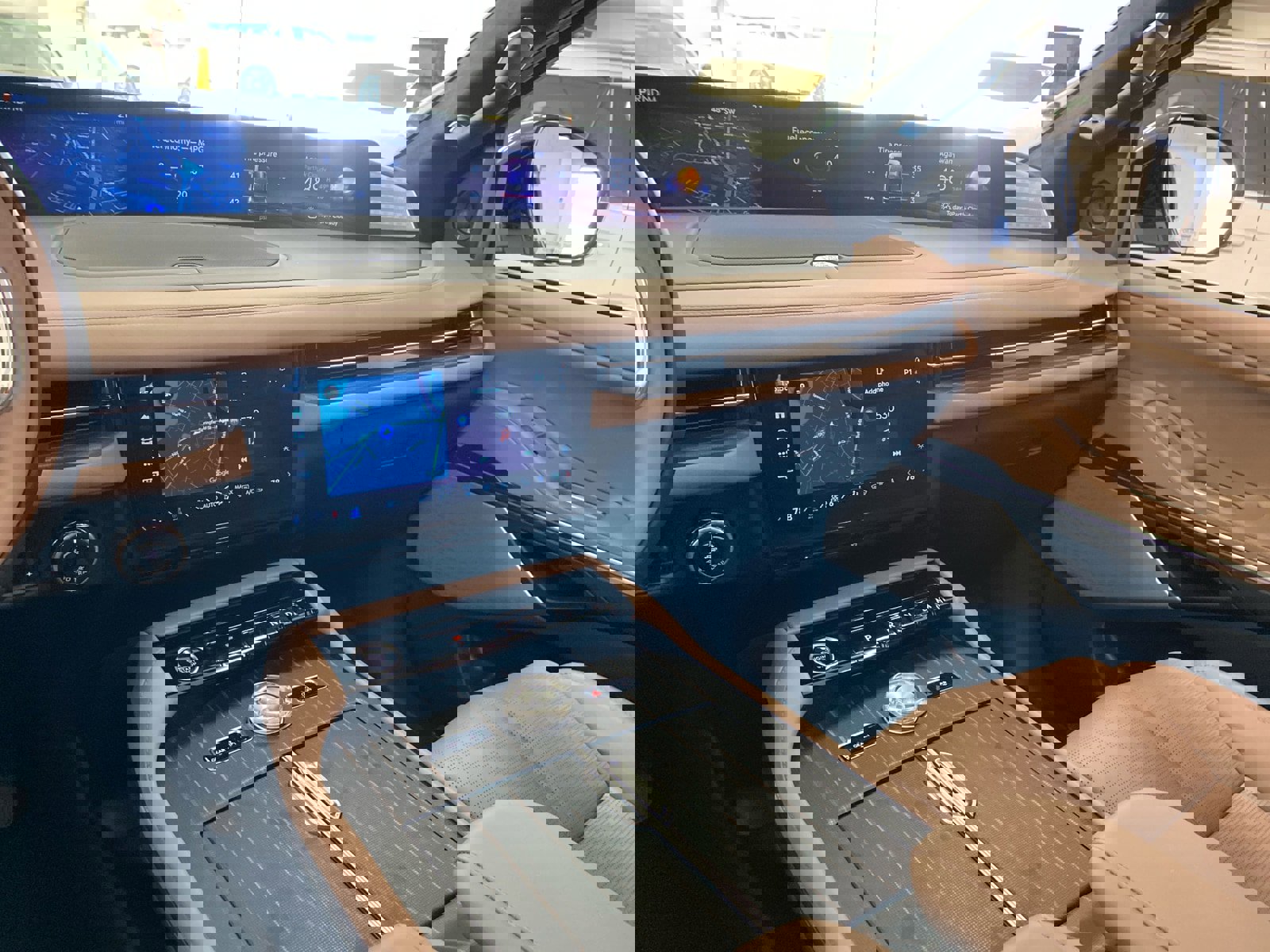 New 2025 Lincoln Navigator Black Label image 18