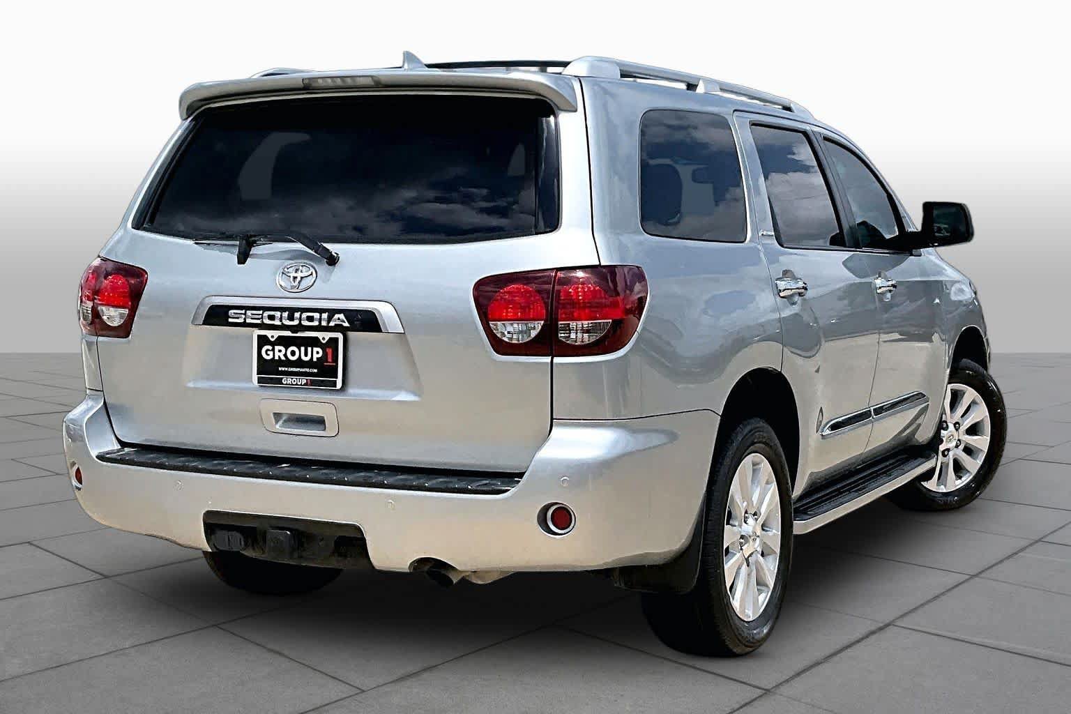 Used 2020 Toyota Sequoia Platinum RWD image 13
