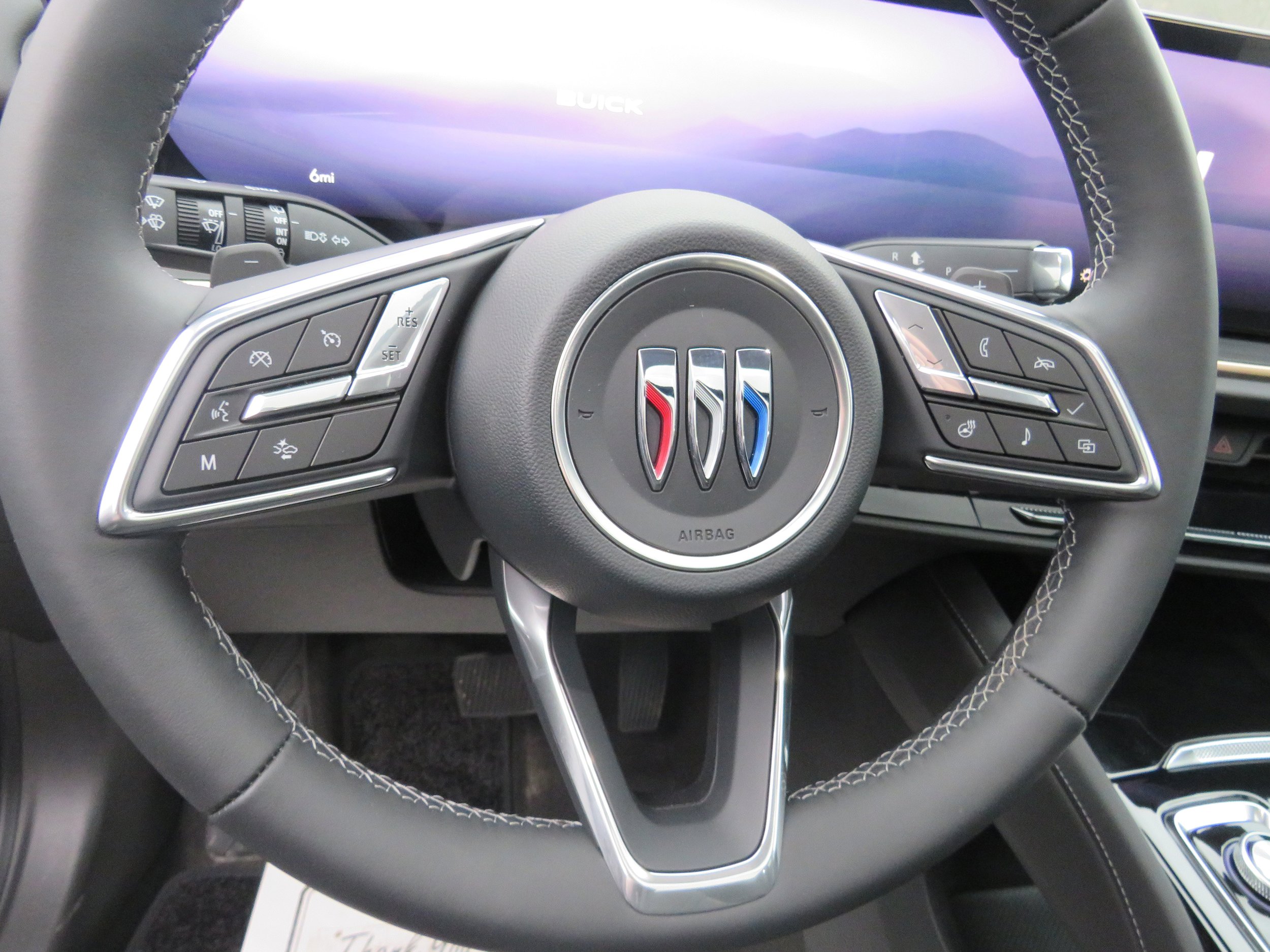 New 2026 Buick Envision Avenir image 14