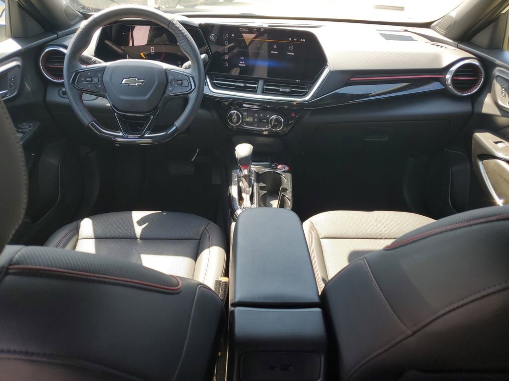 Used 2026 Chevrolet Trax RS w/ Driver Confidence Package FWD image 11
