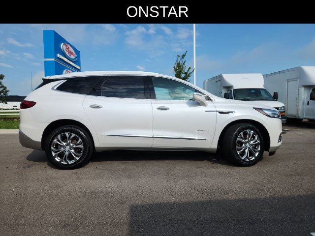Used 2019 Buick Enclave Avenir w/ Avenir Technology Package AWD/4WD image 13