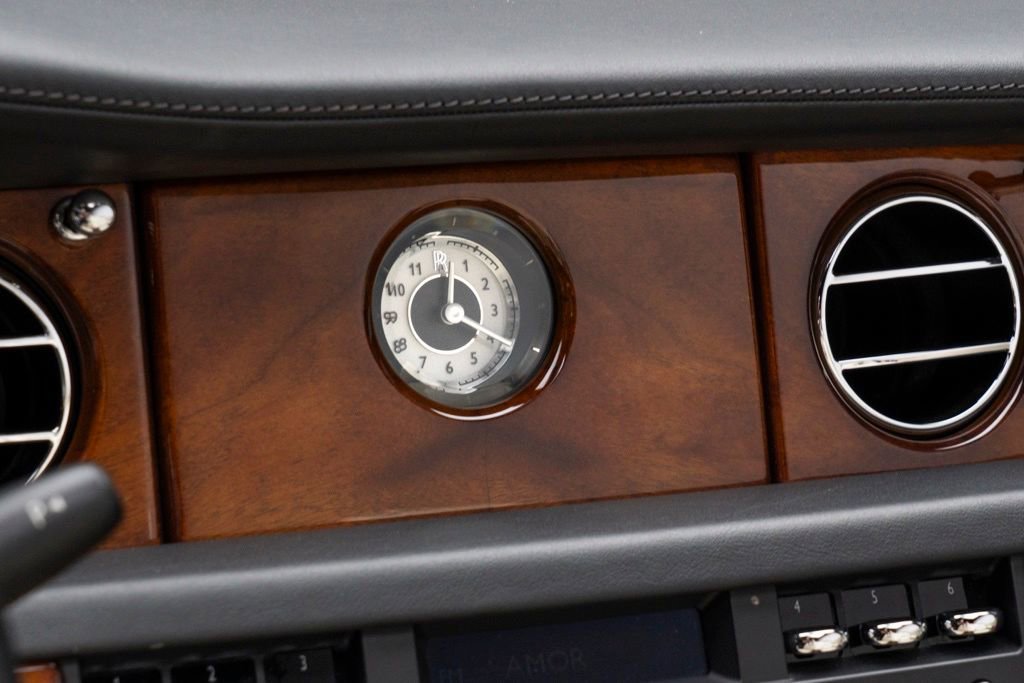 Used 2010 Rolls-Royce Phantom Drophead Coupe image 24