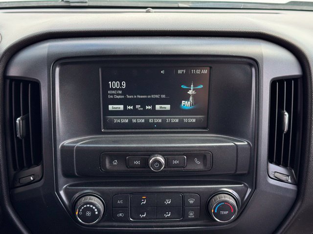 Used 2018 Chevrolet Silverado 1500 Custom w/ Custom Convenience Package AWD/4WD image 3