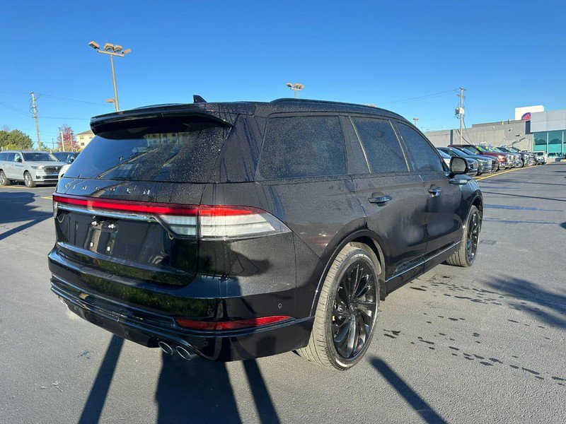 Certified 2023 Lincoln Aviator Black Label w/ Jet Package image 3