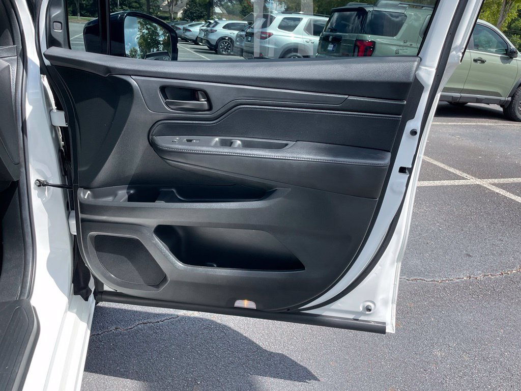 Certified 2024 Honda Odyssey Sport image 29