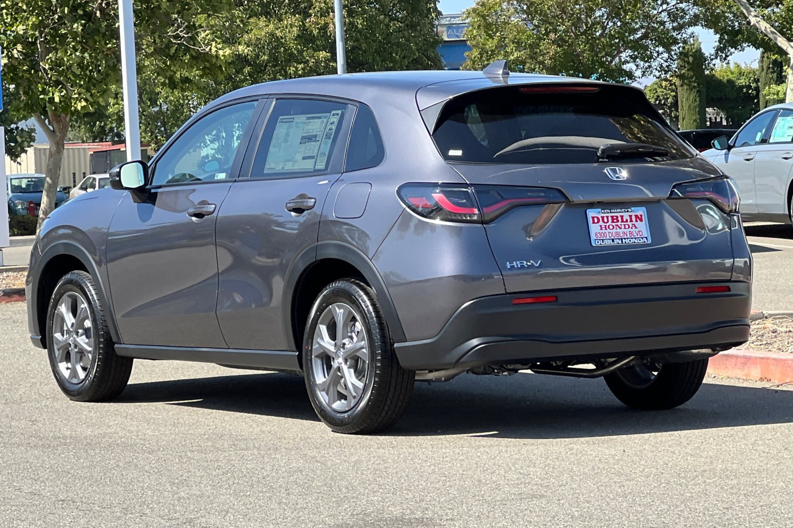 Used 2026 Honda HR-V LX image 6
