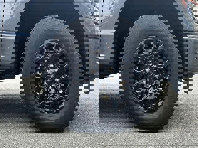 Used 2025 Ford F150 STX AWD/4WD image 9