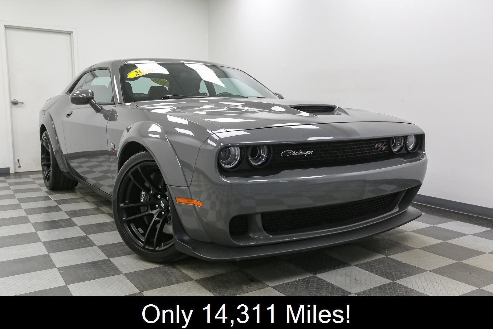Used 2023 Dodge Challenger R/T Scat Pack image 2