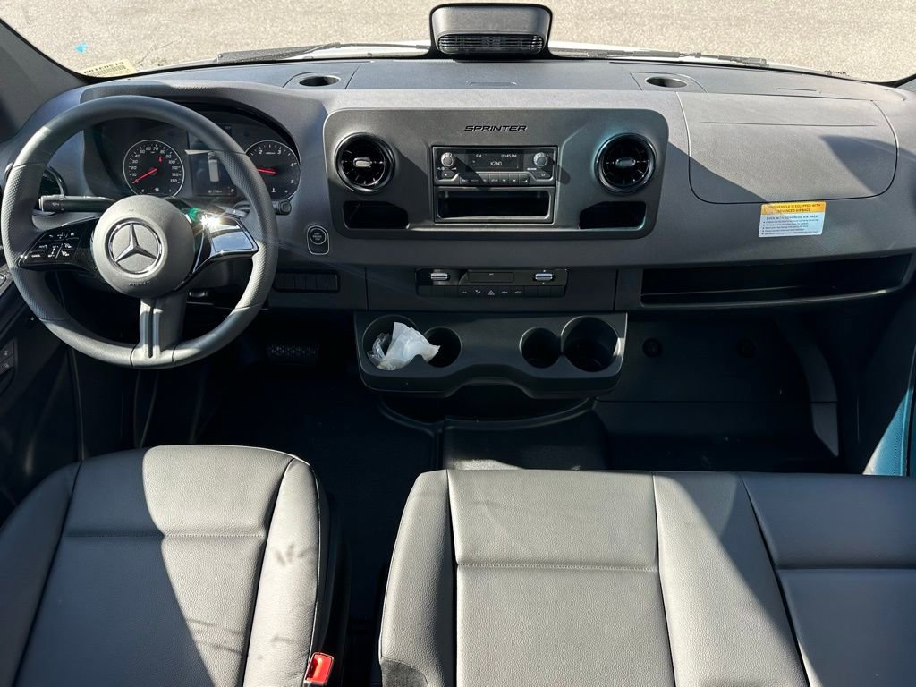 New 2025 Mercedes-Benz Sprinter 2500 image 27