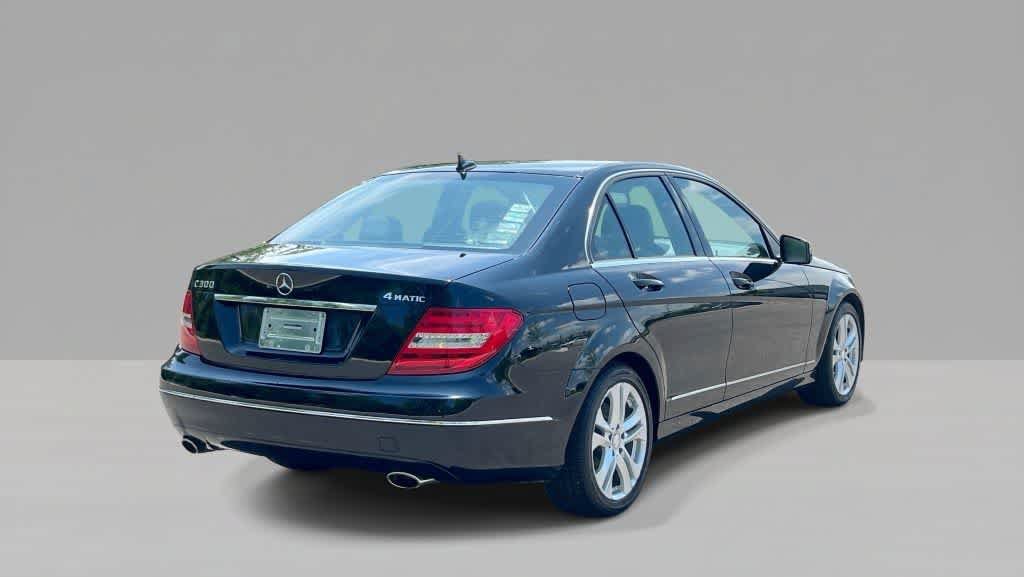 Used 2013 Mercedes-Benz C 300 4MATIC Sedan image 8