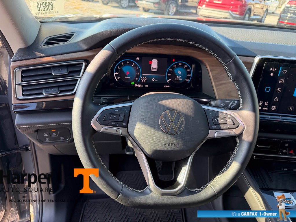 Used 2025 Volkswagen Atlas SE w/ Panoramic Sunroof Package AWD/4WD image 16