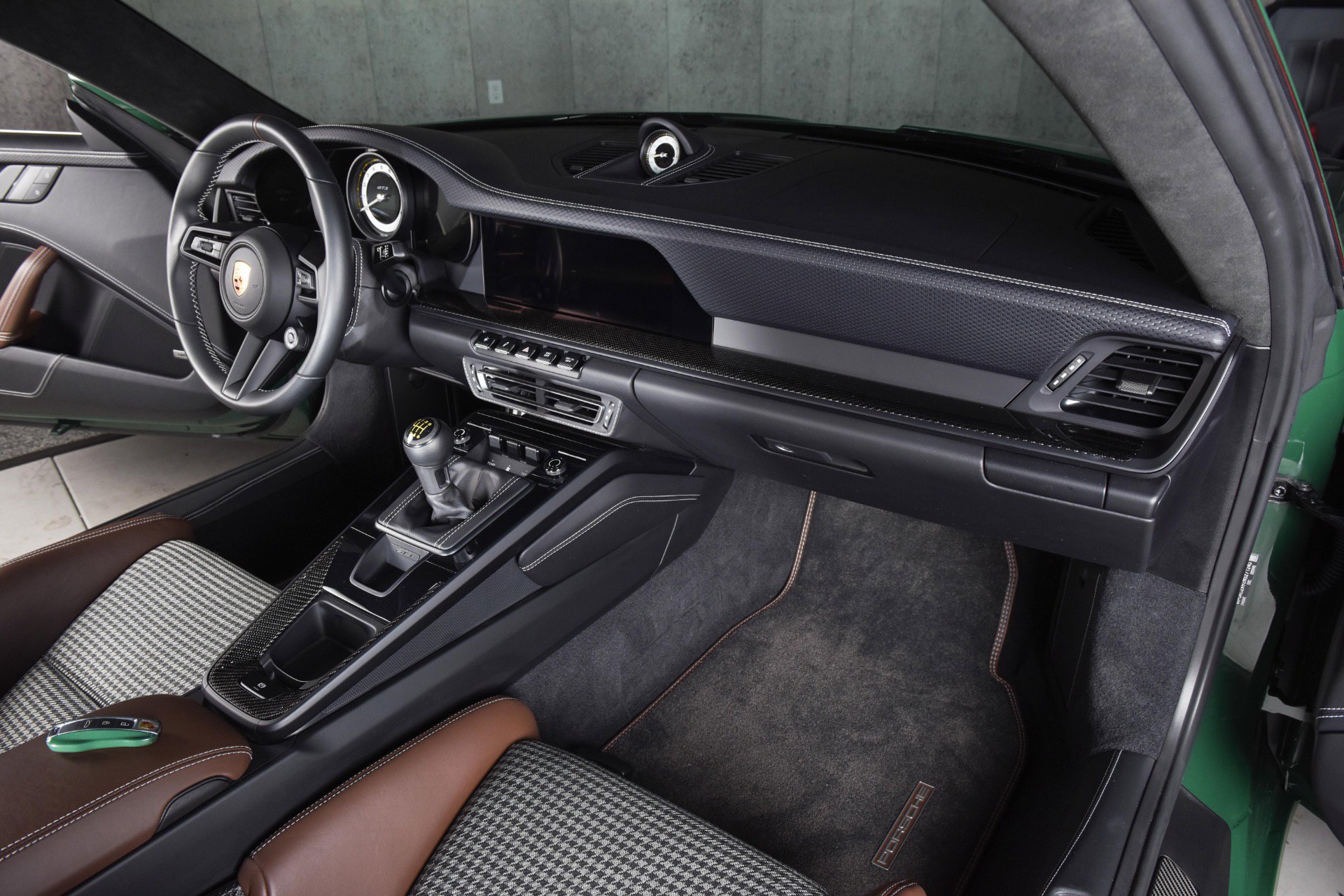 Used 2022 Porsche 911 GT3 image 21