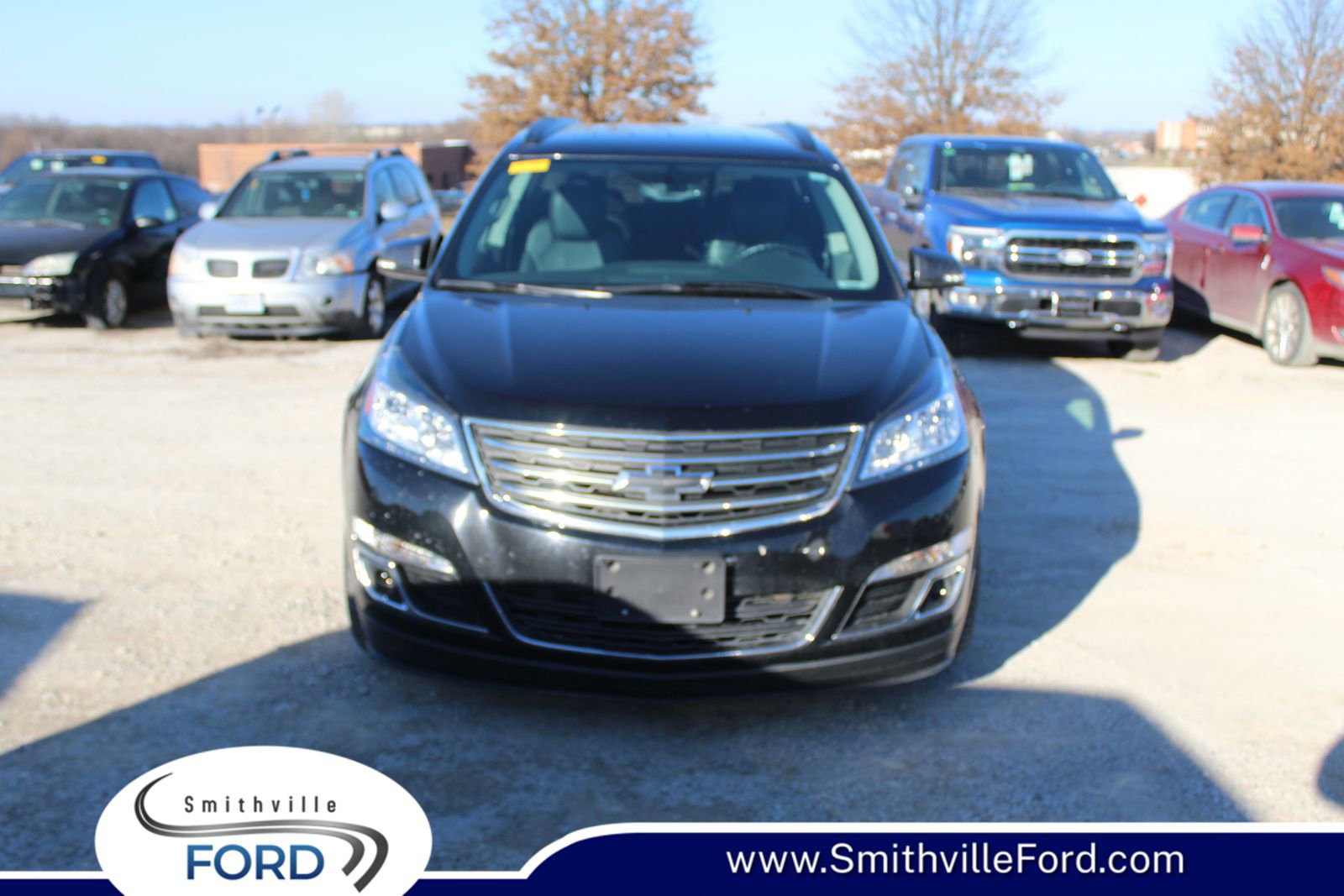 Used 2017 Chevrolet Traverse LT image 1