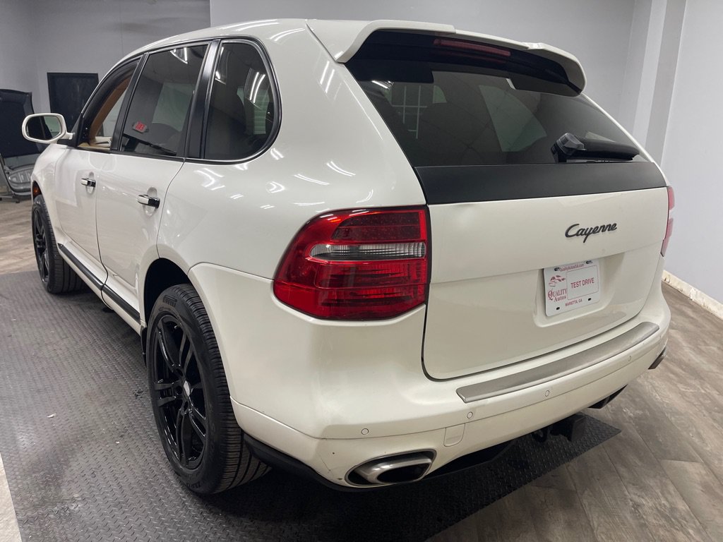 Used 2009 Porsche Cayenne AWD/4WD image 12