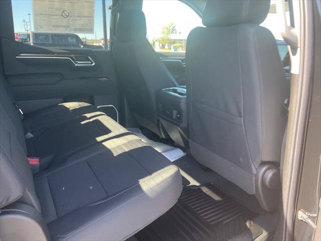 New 2026 Chevrolet Silverado 1500 LT w/ Z71 Off-Road Package AWD/4WD image 13