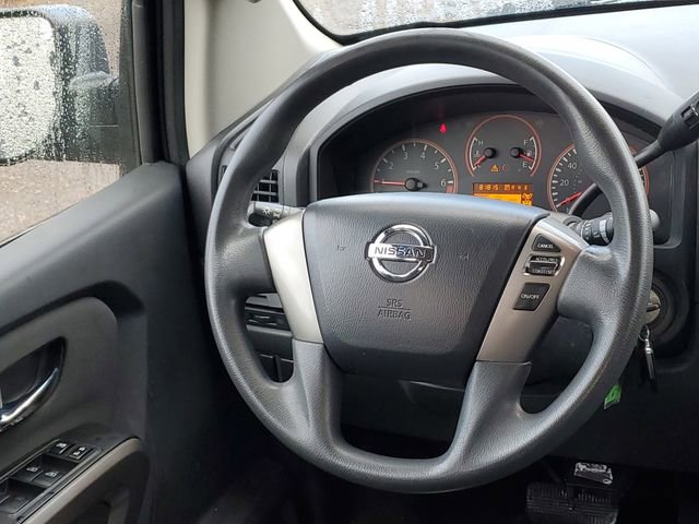 Used 2015 Nissan Titan S image 12