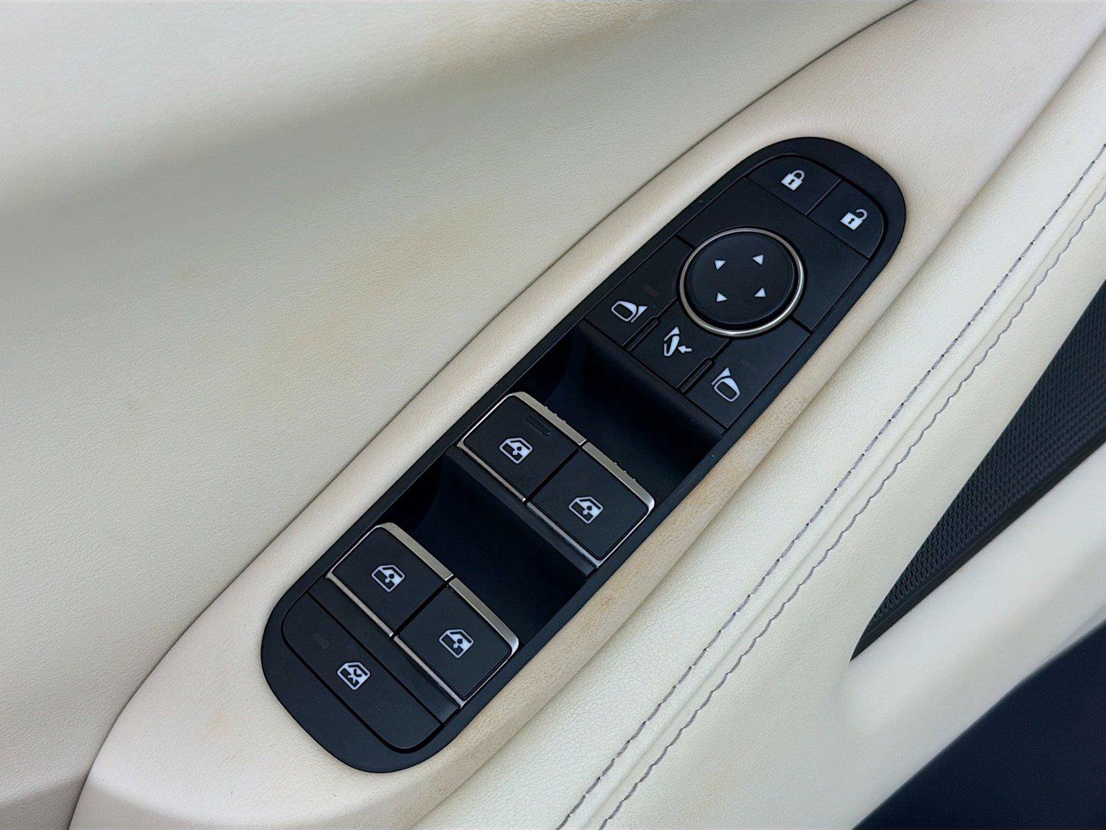 Used 2023 INFINITI QX60 Luxe w/ Cargo Package AWD/4WD image 24
