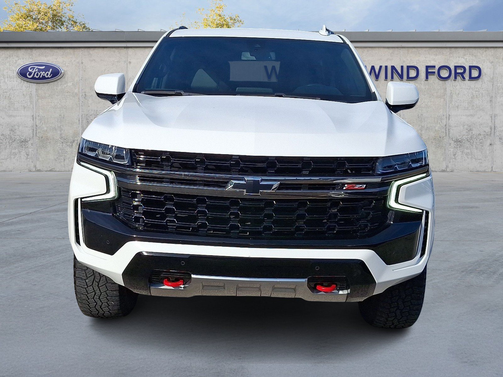 Used 2022 Chevrolet Tahoe Z71 AWD/4WD image 2