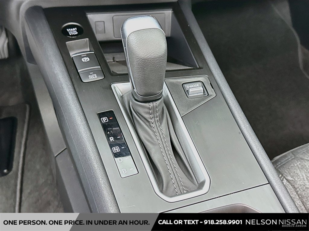 Certified 2026 Nissan Kicks SV w/ SV Premium Package FWD image 16