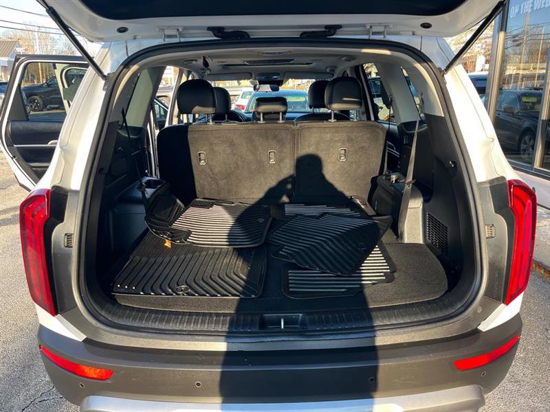 Used 2020 Kia Telluride S w/ S 8 Passenger Seating Package image 24