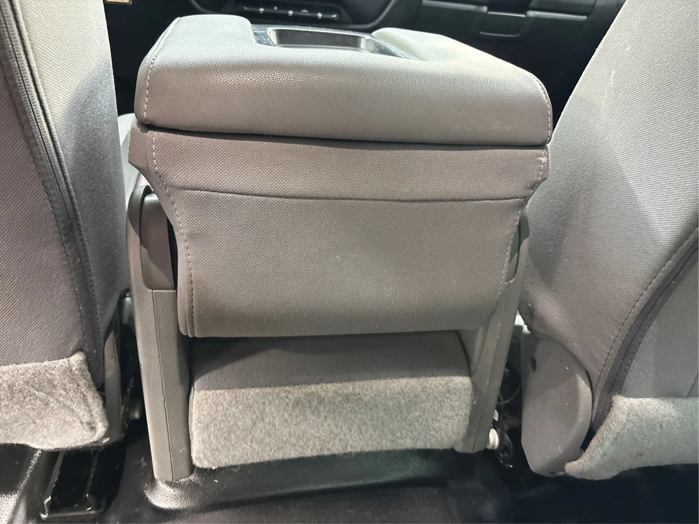 Used 2019 Chevrolet Silverado 2500 W/T AWD/4WD image 25