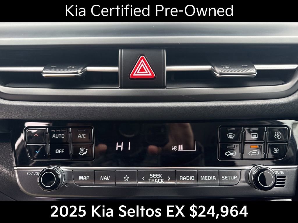 Certified 2025 Kia Seltos EX image 27