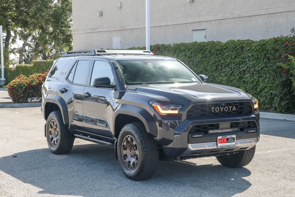 Used 2025 Toyota 4Runner Trailhunter AWD/4WD image 3