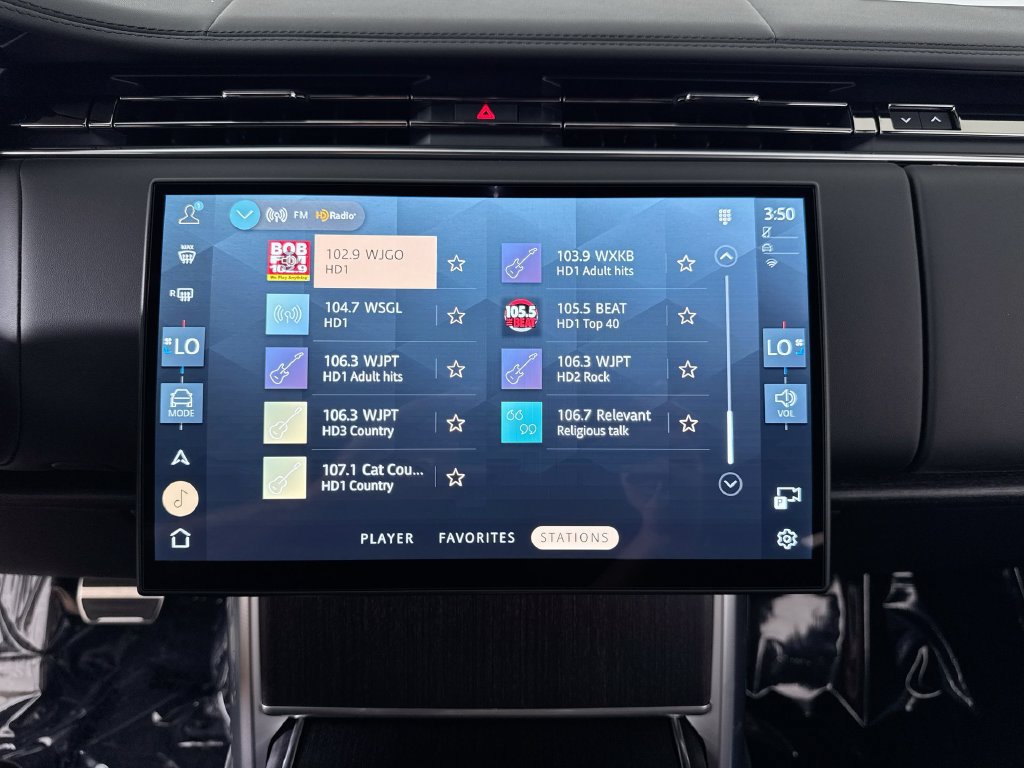 New 2026 Land Rover Range Rover SE AWD/4WD image 16