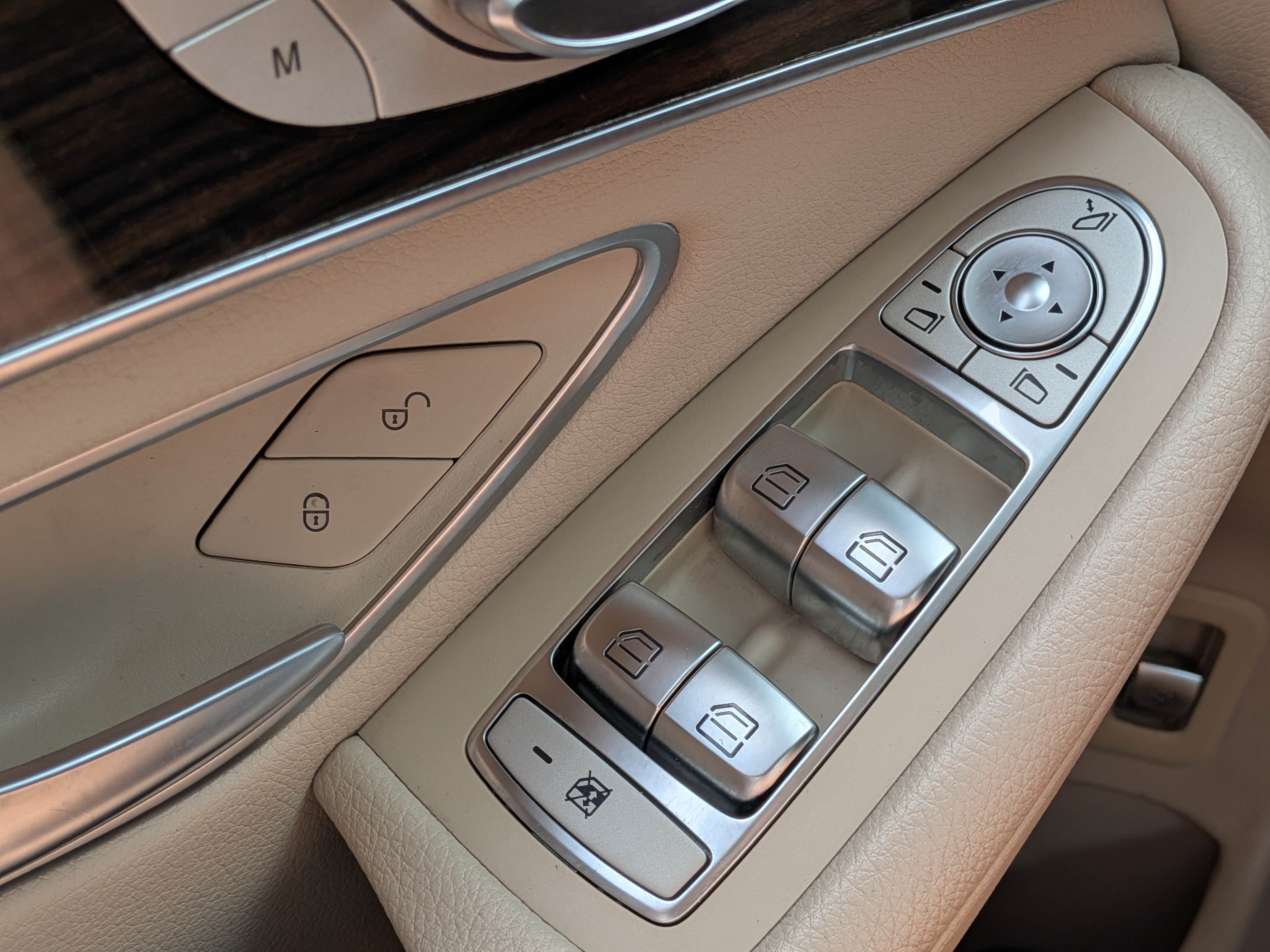 Used 2019 Mercedes-Benz GLC 300 image 22