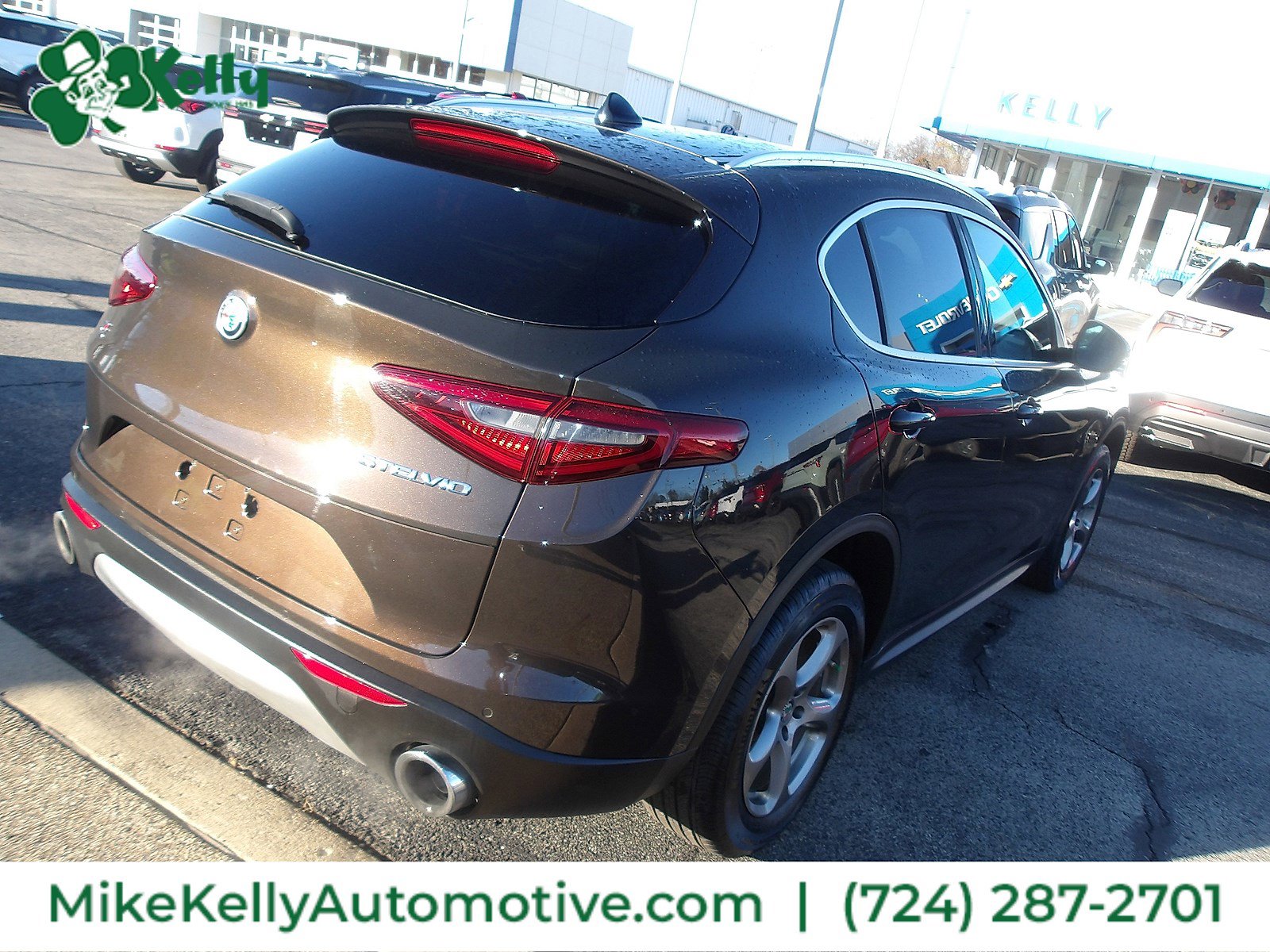 Used 2018 Alfa Romeo Stelvio AWD image 7