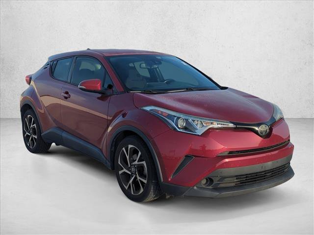 Used 2018 Toyota C-HR XLE FWD image 4