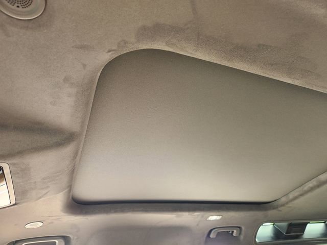 New 2026 Land Rover Defender 110 V8 image 16