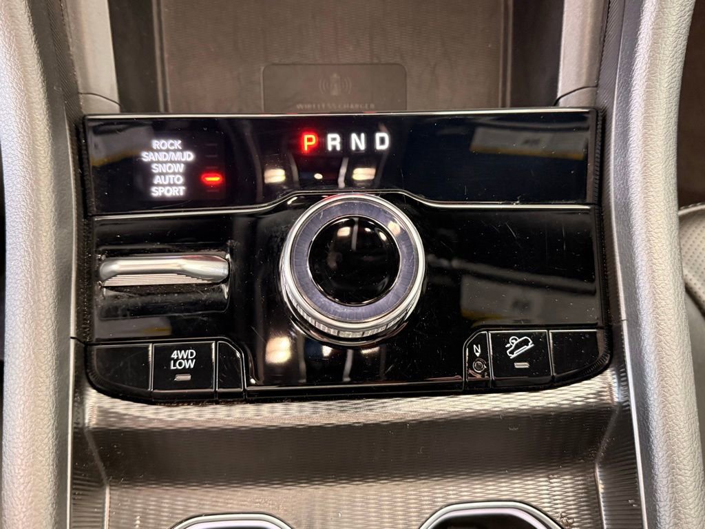 Used 2024 Jeep Grand Cherokee Limited 4xe w/ Luxury Tech Group II image 40