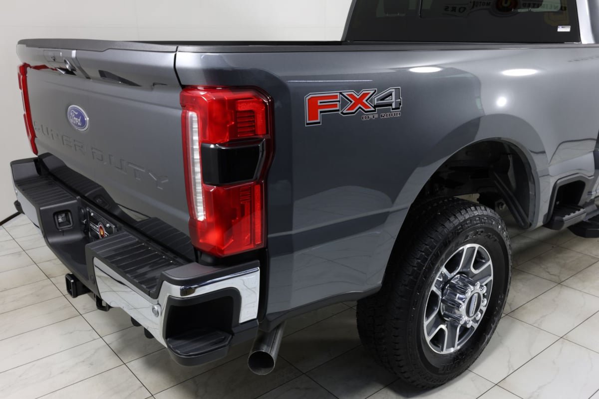 Used 2026 Ford F350 Lariat AWD/4WD image 44