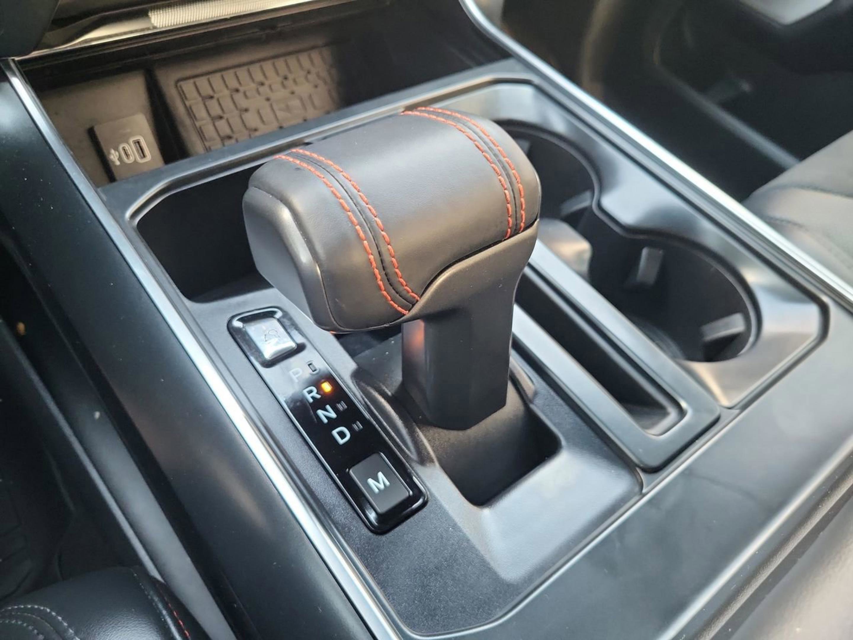 Used 2025 Ford F150 Raptor image 27