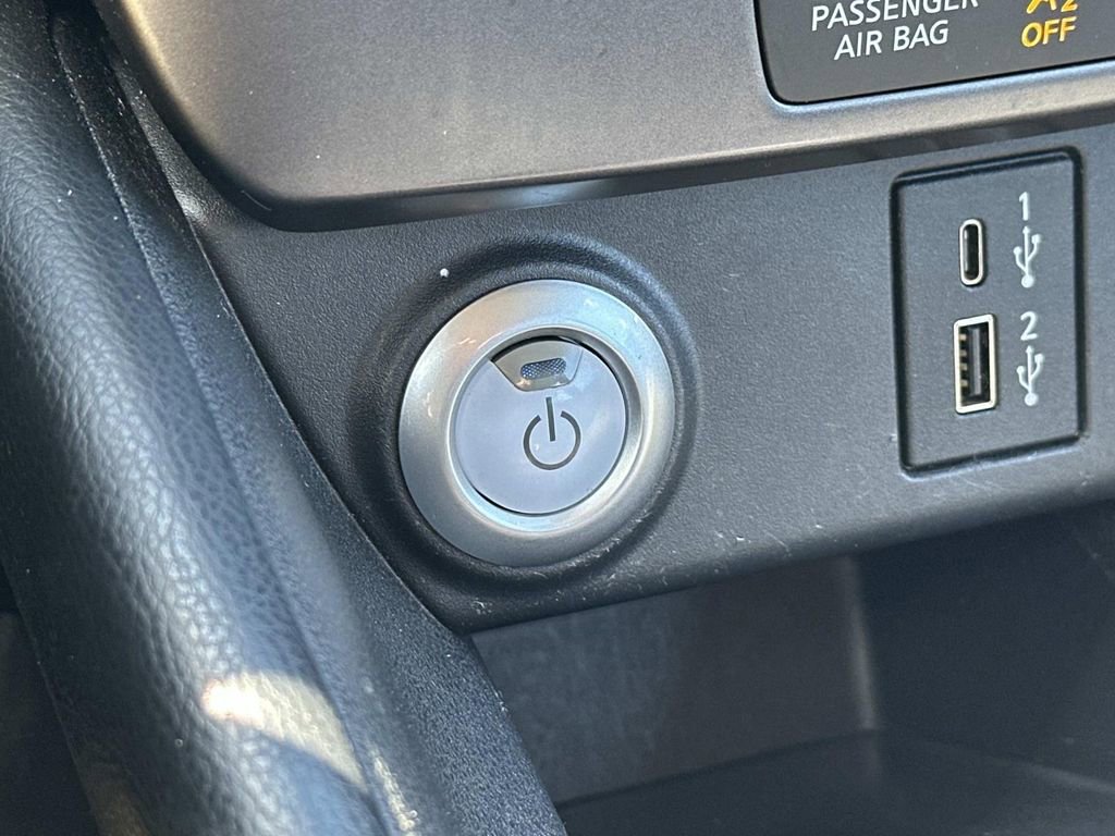Used 2023 Nissan Leaf S FWD image 27