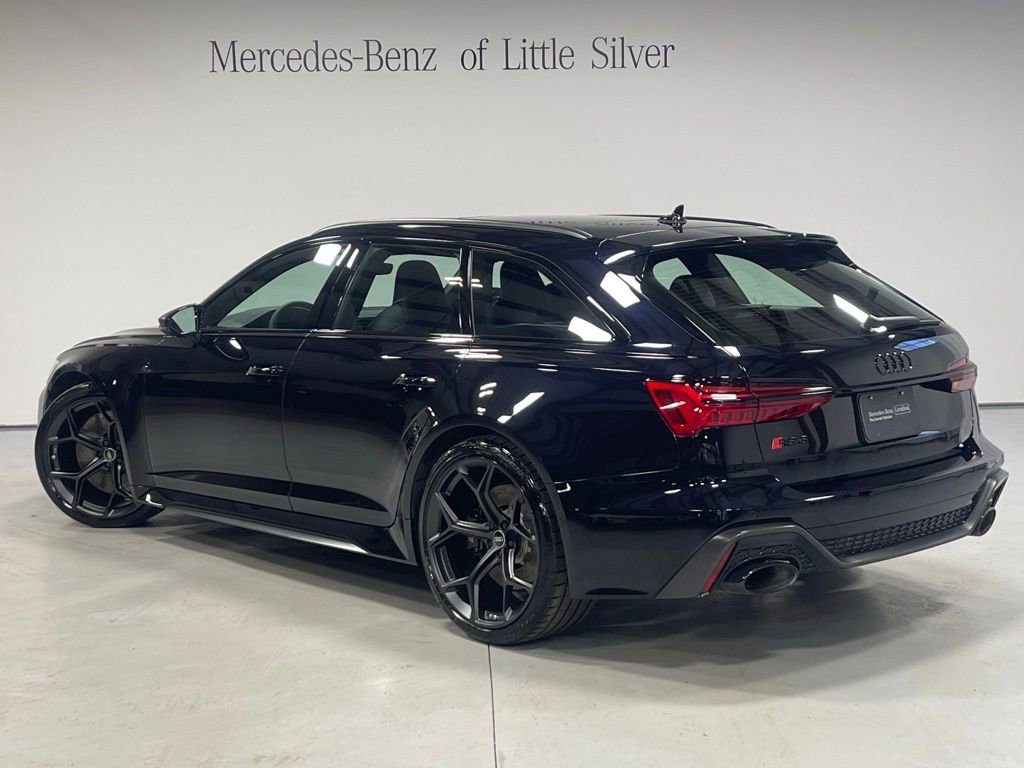 Used 2025 Audi RS 6 performance image 3