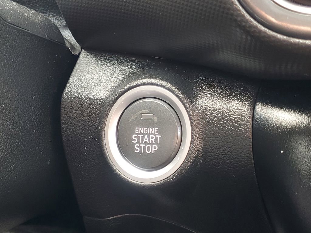 Used 2023 Hyundai Kona SEL w/ Convenience Package image 30