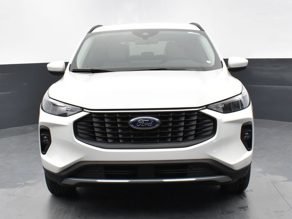 New 2025 Ford Escape SE image 3