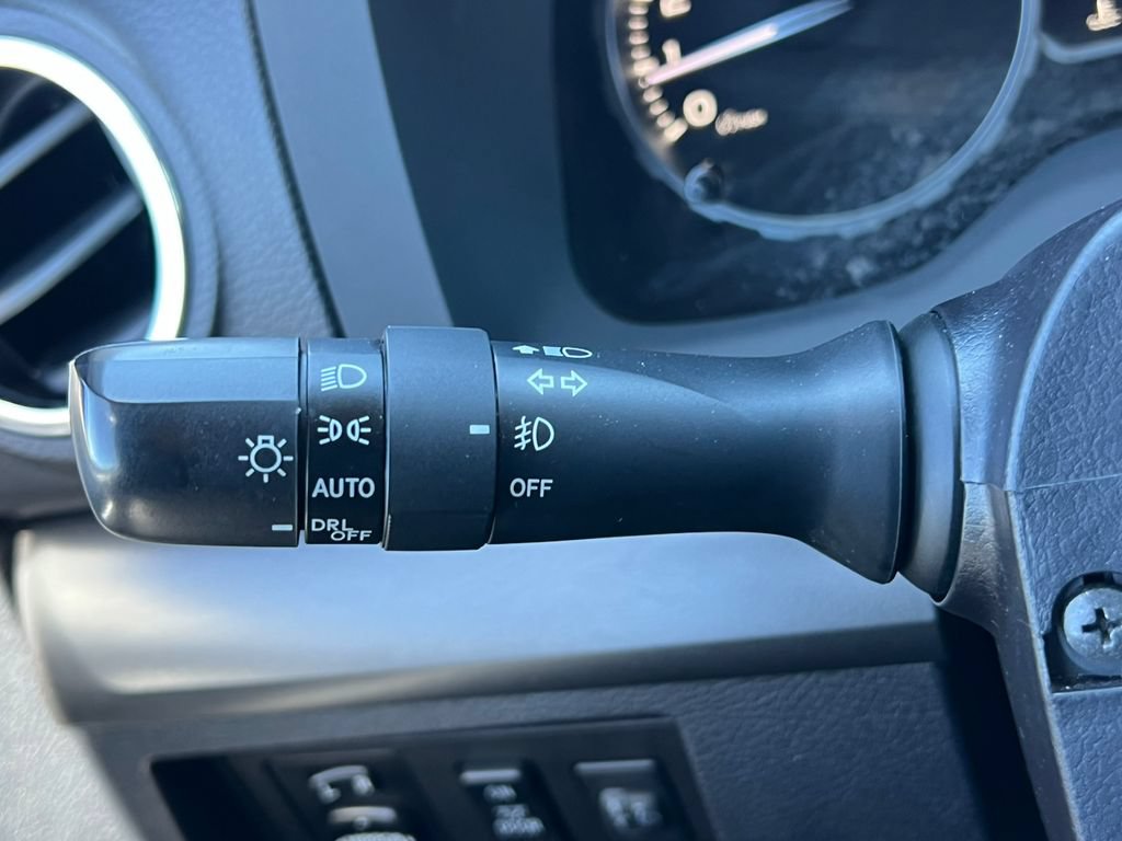 Used 2018 Toyota Tundra SR5 w/ SR5 Upgrade Package RWD image 24
