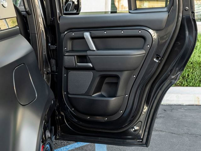 Used 2024 Land Rover Defender 110 Carpathian Edition image 26